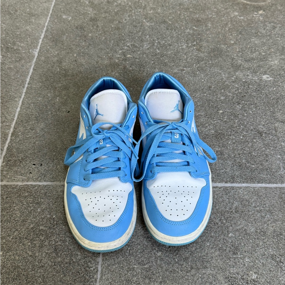 Jordan 1 Low UNC Sky Blue and White Sneakers (W)